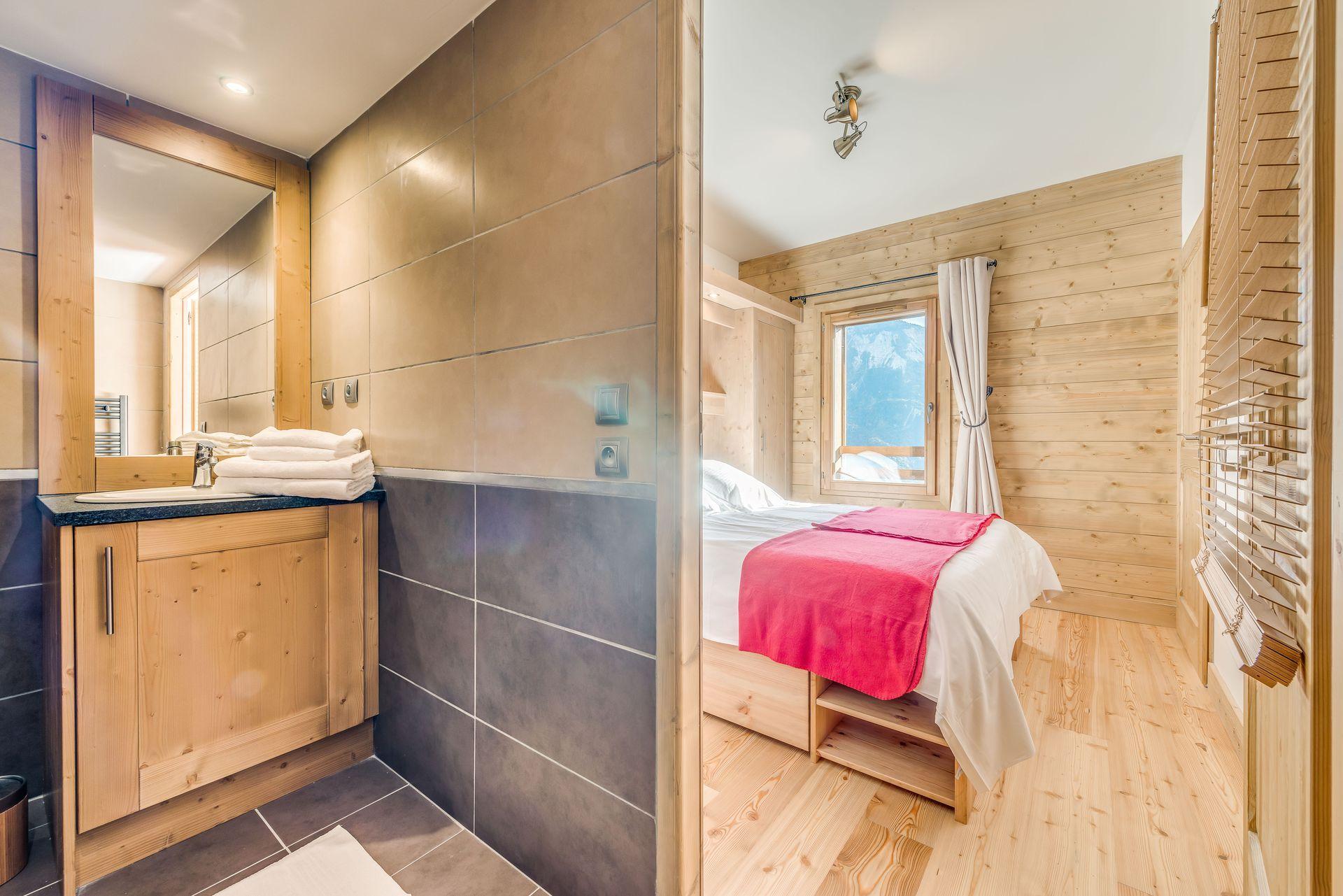 location-appartement-Champagny-en-Vanoise-6-personnes-2428-4-Alpissime