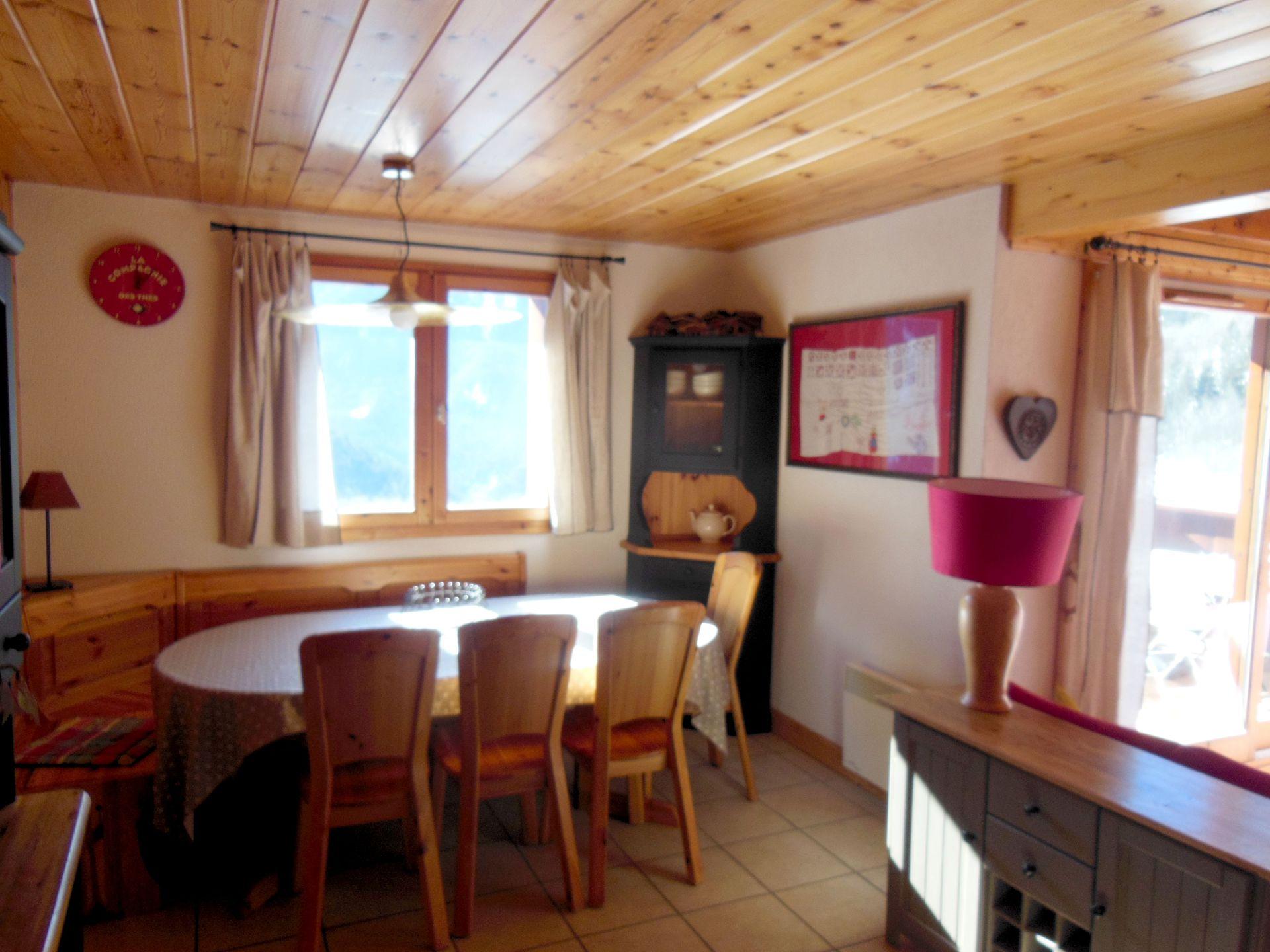 location-appartement-Champagny-en-Vanoise-6-personnes-2433-2-Alpissime