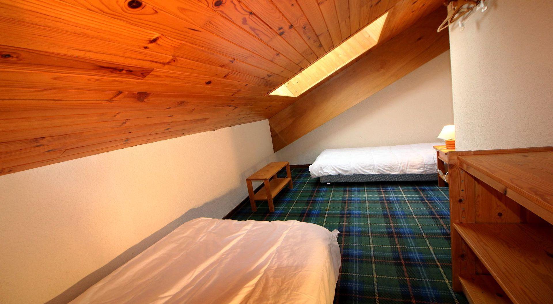 location-appartement-Champagny-en-Vanoise-6-personnes-2451-5-Alpissime