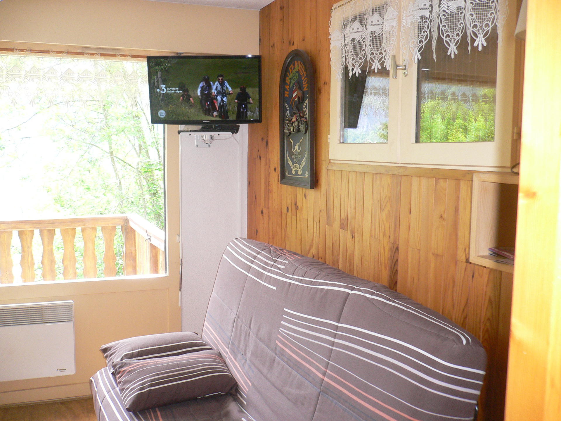 location-studio-Champagny-en-Vanoise-4-personnes-2492-1-Alpissime location-studio-Champagny-en-Vanoise-4-personnes-2492-1-Alpissime