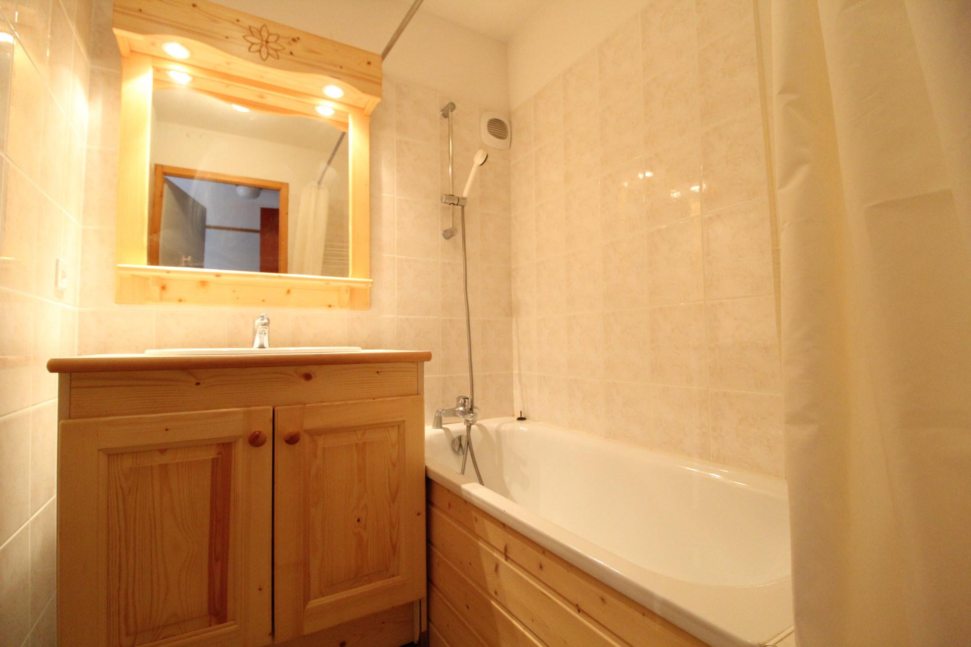 location-appartement-Lans-Le-Villard-6-personnes-2541-4-Alpissime