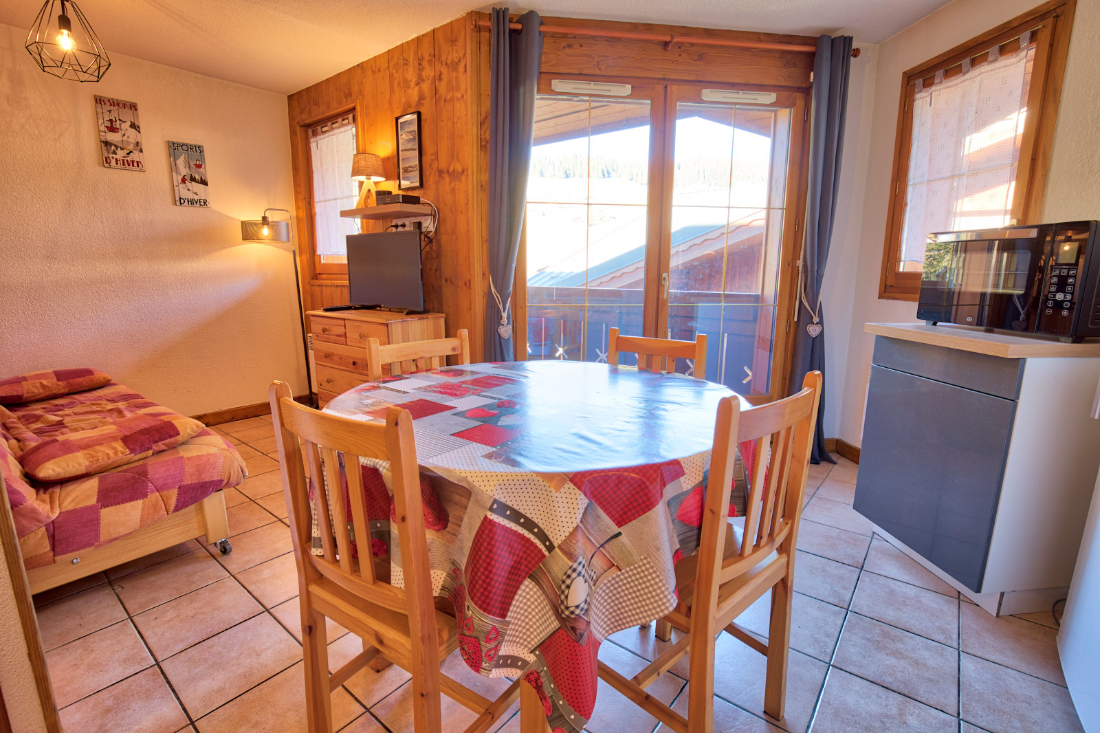 location-studio-Notre-Dame-de-Bellecombe-1350-4-personnes-2704-1-Alpissime location-studio-Notre-Dame-de-Bellecombe-1350-4-personnes-2704-1-Alpissime