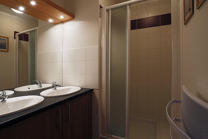 location-appartement-Peyresourde-8-personnes-2730-4-Alpissime
