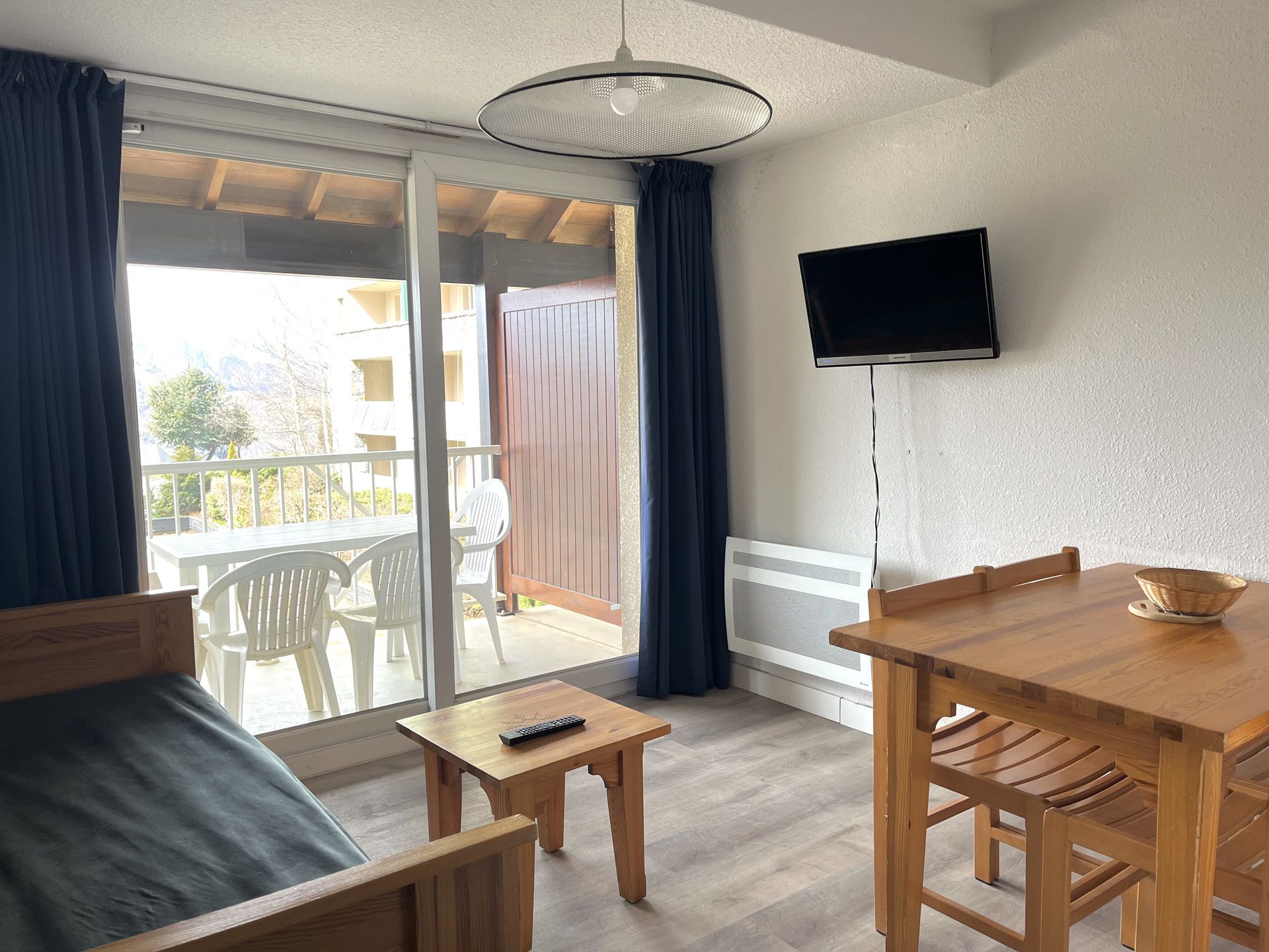 location-appartement-Peyresourde-4-personnes-2800-1-Alpissime location-appartement-Peyresourde-4-personnes-2800-1-Alpissime
