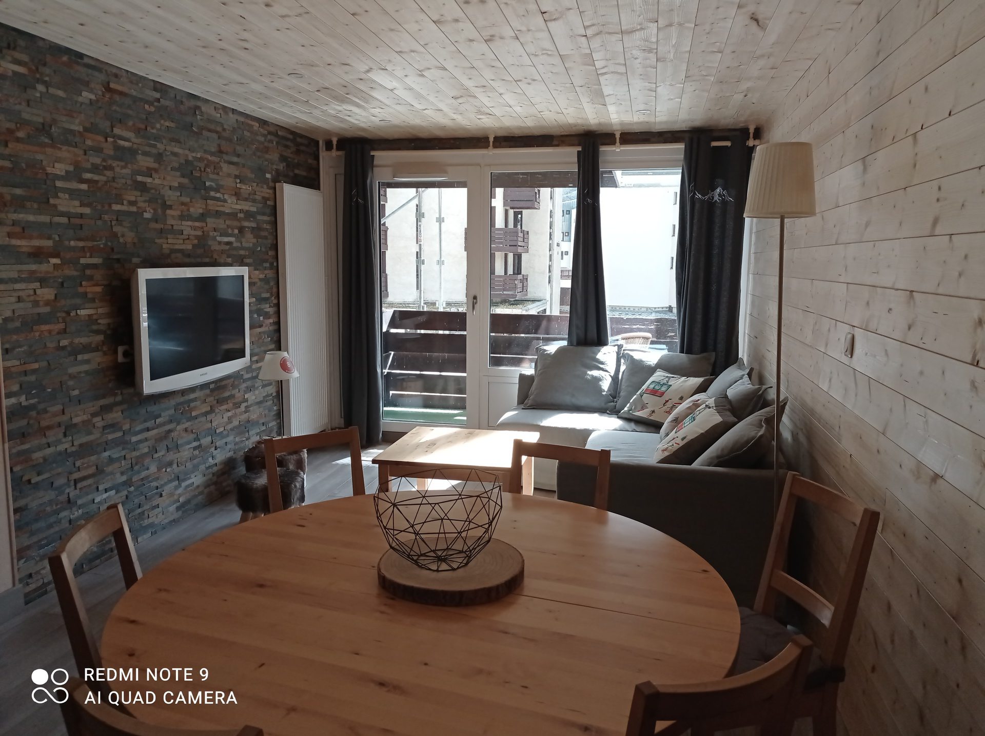 location-appartement-Tignes-1550-Les-Brévières-7-personnes-2865-1-Alpissime location-appartement-Tignes-1550-Les-Brévières-7-personnes-2865-1-Alpissime