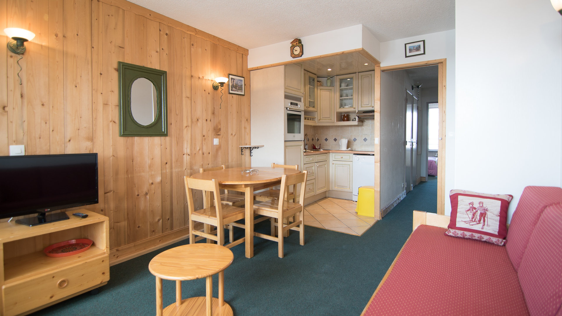 location-appartement-Tignes-1550-Les-Brévières-6-personnes-2890-1-Alpissime location-appartement-Tignes-1550-Les-Brévières-6-personnes-2890-1-Alpissime