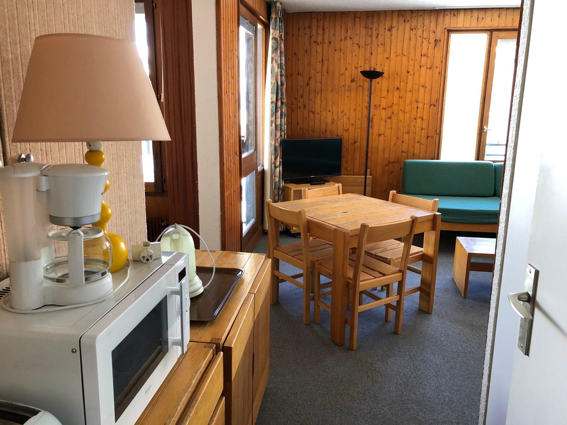 location-appartement-Tignes-1550-Les-Brévières-4-personnes-2924-4-Alpissime location-appartement-Tignes-1550-Les-Brévières-4-personnes-2924-4-Alpissime