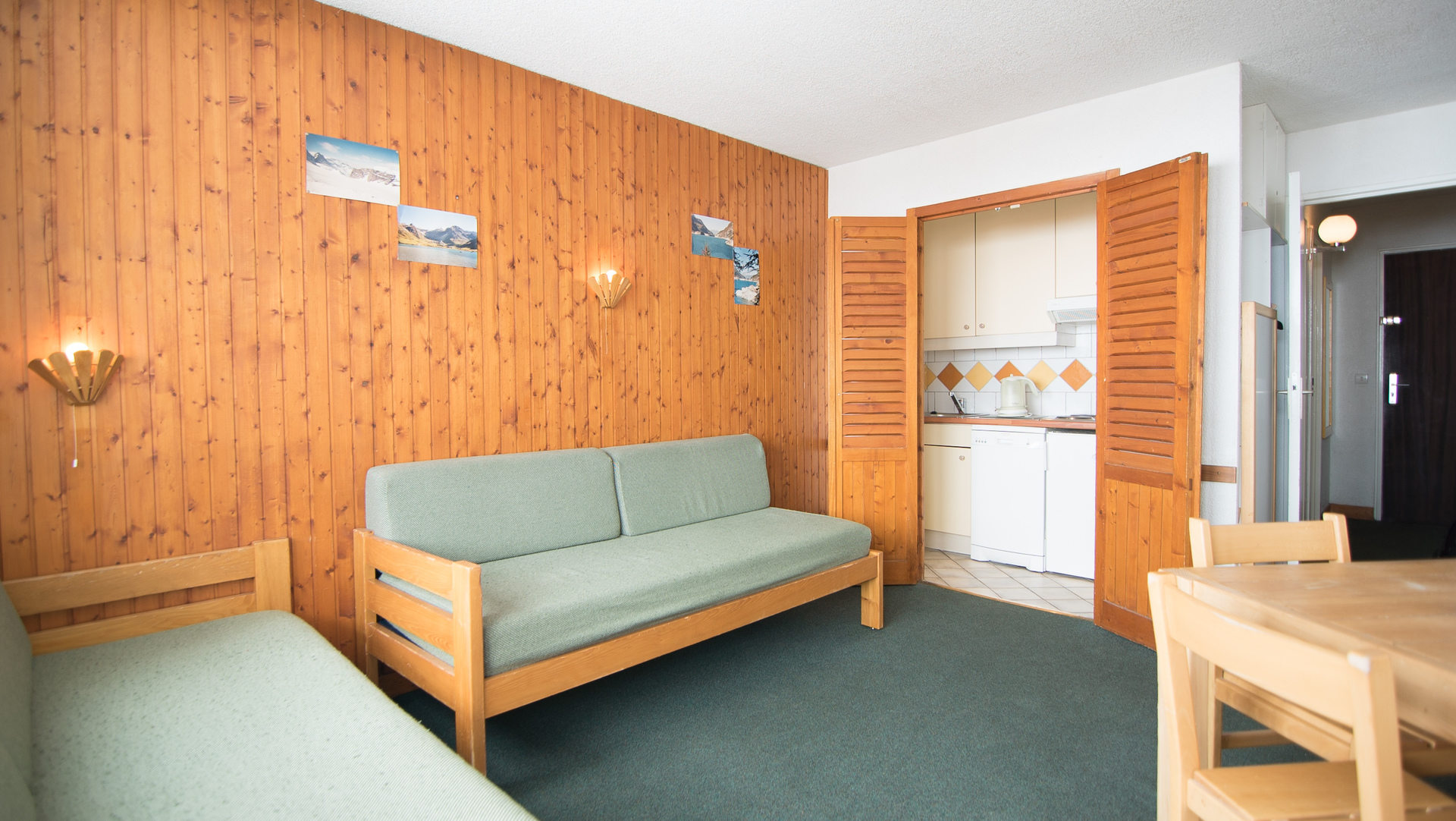 location-appartement-Tignes-1550-Les-Brévières-4-personnes-2930-1-Alpissime location-appartement-Tignes-1550-Les-Brévières-4-personnes-2930-1-Alpissime