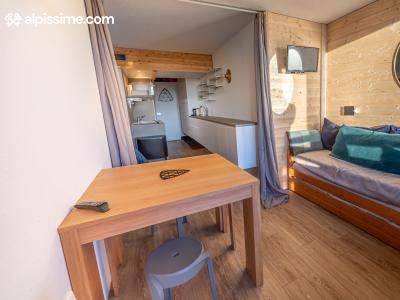 location-studio-Arc-1800-Charvet-5-personnes-3139-3-Alpissime location-studio-Arc-1800-Charvet-5-personnes-3139-3-Alpissime