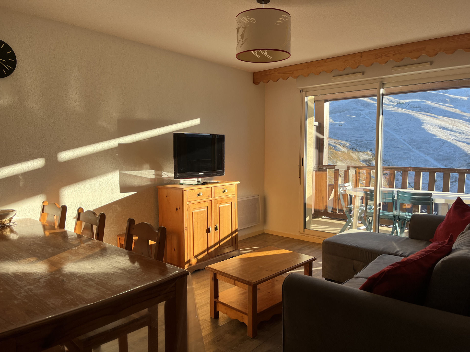 location-appartement-Peyresourde-8-personnes-3151-1-Alpissime location-appartement-Peyresourde-8-personnes-3151-1-Alpissime
