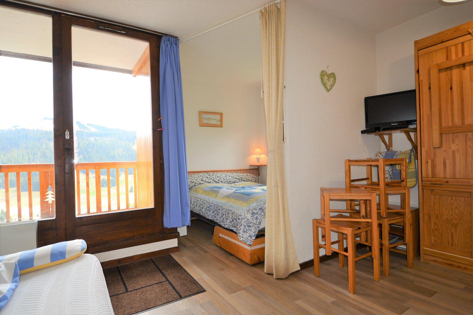 location-studio-Notre-Dame-de-Bellecombe-1450-4-personnes-3235-2-Alpissime location-studio-Notre-Dame-de-Bellecombe-1450-4-personnes-3235-2-Alpissime