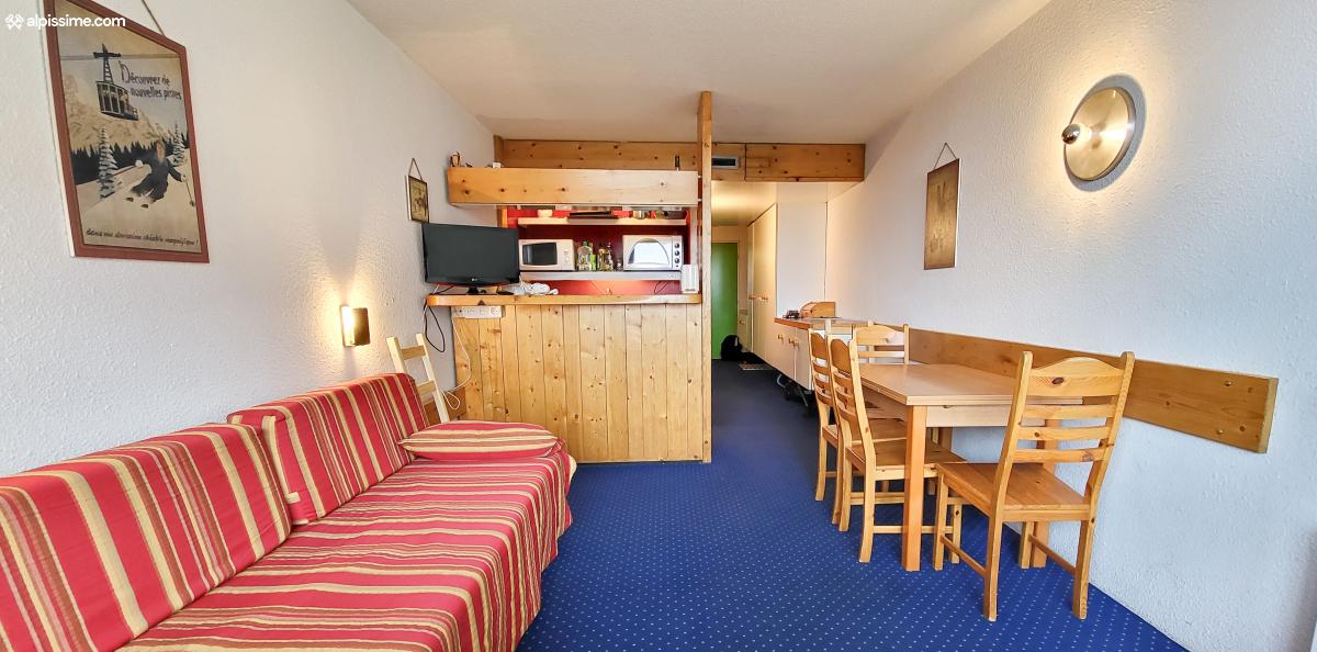 location-studio-Arc-1800-Charvet-5-personnes-334-1-Alpissime location-studio-Arc-1800-Charvet-5-personnes-334-1-Alpissime