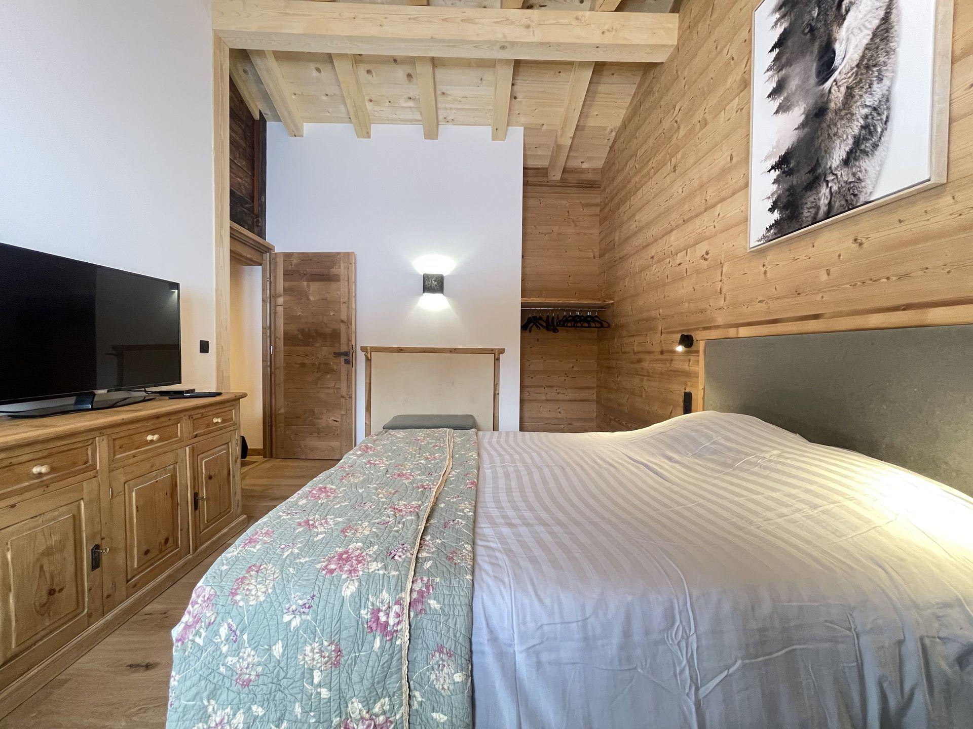 location-chalet-Notre-Dame-de-Bellecombe-8-personnes-3345-3-Alpissime location-chalet-Notre-Dame-de-Bellecombe-8-personnes-3345-3-Alpissime