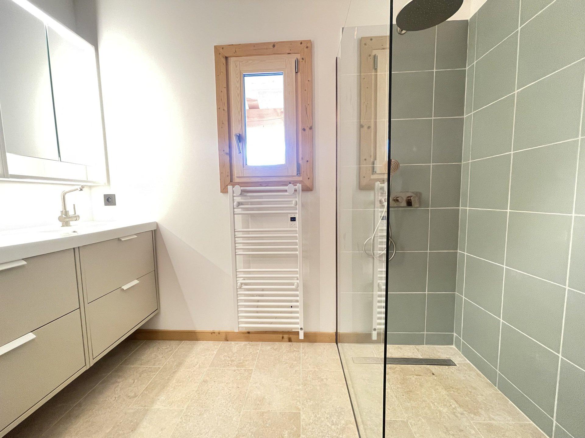 location-chalet-Notre-Dame-de-Bellecombe-8-personnes-3345-4-Alpissime location-chalet-Notre-Dame-de-Bellecombe-8-personnes-3345-4-Alpissime