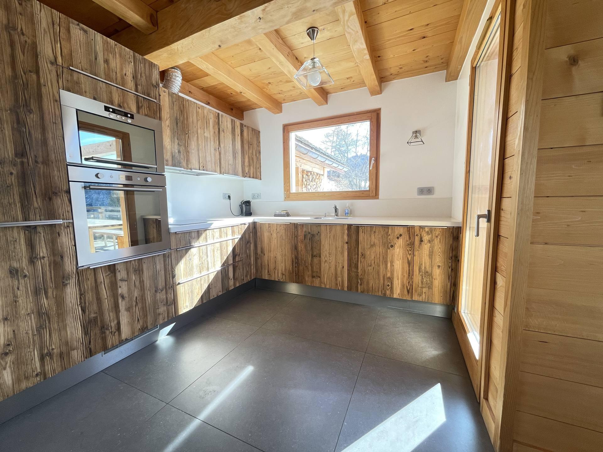 location-chalet-Notre-Dame-de-Bellecombe-10-personnes-3393-5-Alpissime location-chalet-Notre-Dame-de-Bellecombe-10-personnes-3393-5-Alpissime