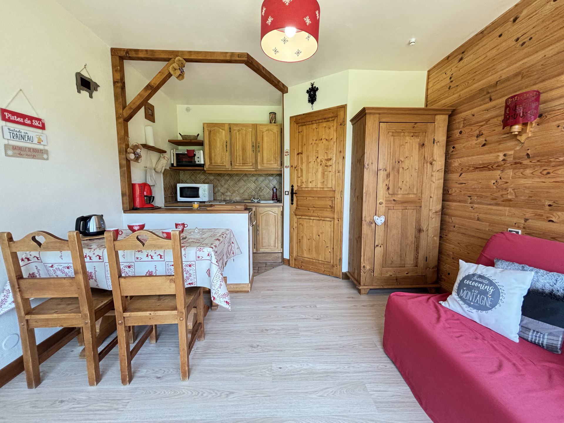 location-studio-Notre-Dame-de-Bellecombe-1150-4-personnes-3450-1-Alpissime location-studio-Notre-Dame-de-Bellecombe-1150-4-personnes-3450-1-Alpissime