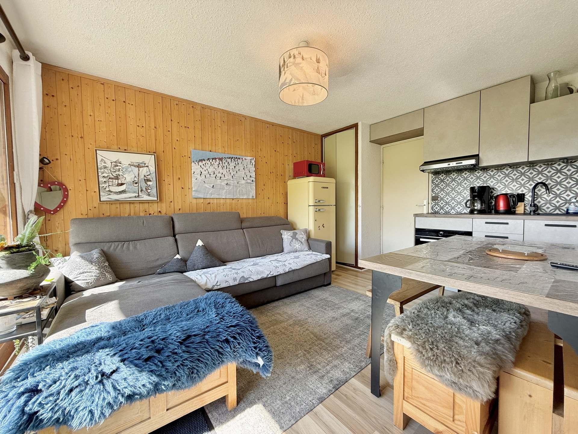 location-appartement-Notre-Dame-de-Bellecombe-1150-4-personnes-3558-2-Alpissime location-appartement-Notre-Dame-de-Bellecombe-1150-4-personnes-3558-2-Alpissime
