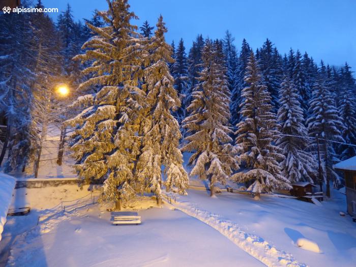 location-chalet-Arc-1600-Station-19-personnes-416-1-Alpissime location-chalet-Arc-1600-Station-19-personnes-416-1-Alpissime