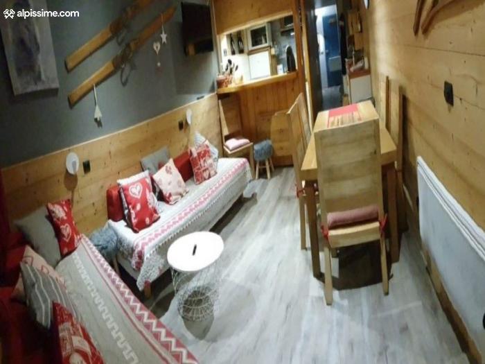 location-studio-Arc-1800-Charvet-5-personnes-462-1-Alpissime location-studio-Arc-1800-Charvet-5-personnes-462-1-Alpissime