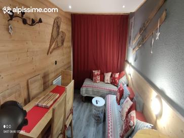 location-studio-Arc-1800-Charvet-5-personnes-462-3-Alpissime location-studio-Arc-1800-Charvet-5-personnes-462-3-Alpissime